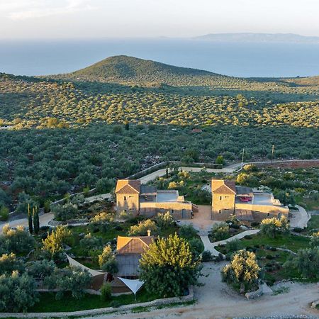 Zen Rocks Resort Kalianeika 外观 照片