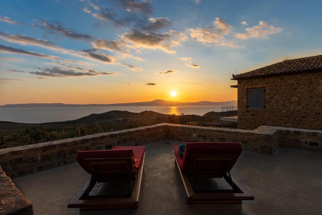 Zen Rocks Resort Kalianeika 外观 照片