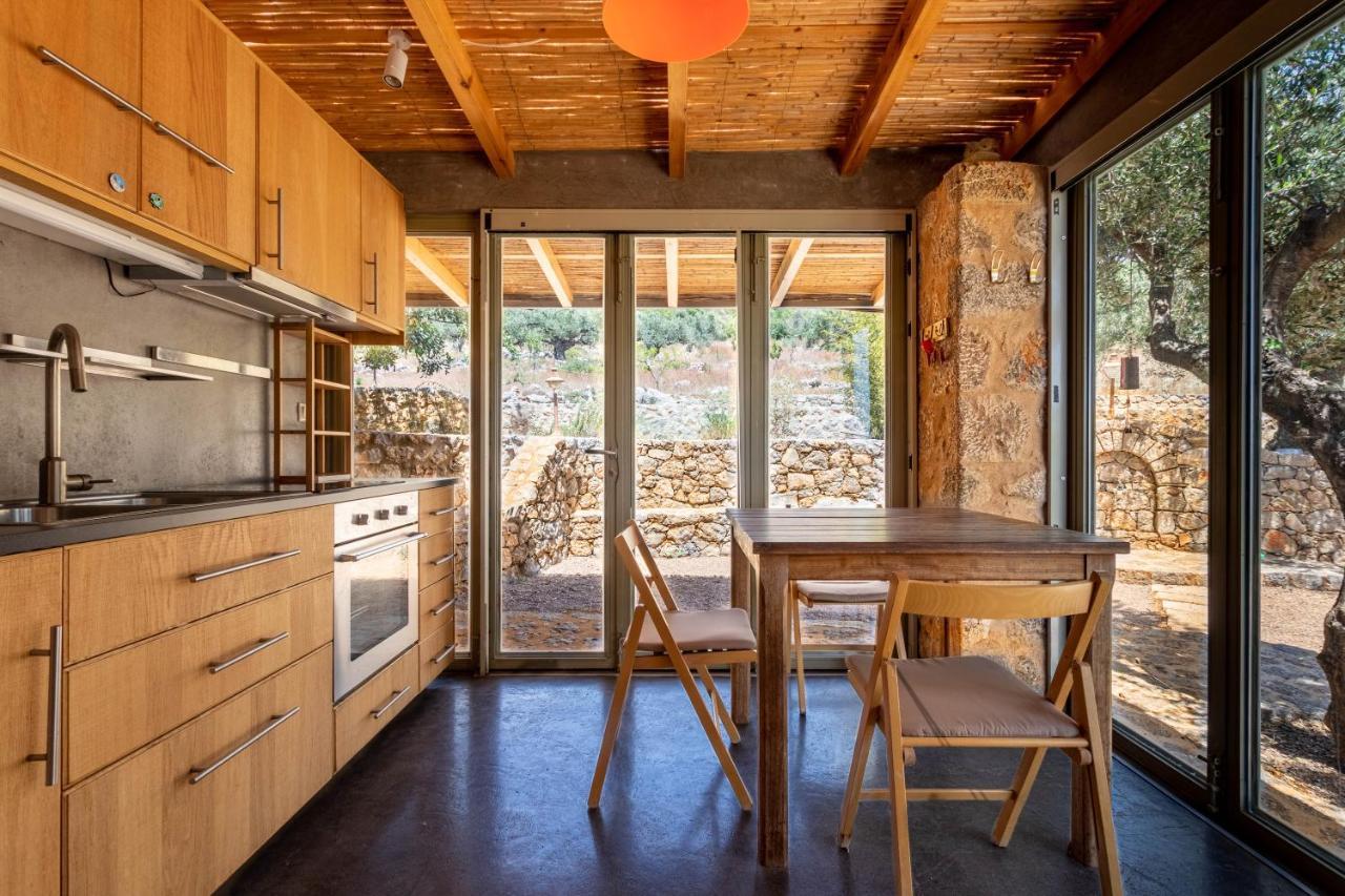 Zen Rocks Resort Kalianeika 外观 照片