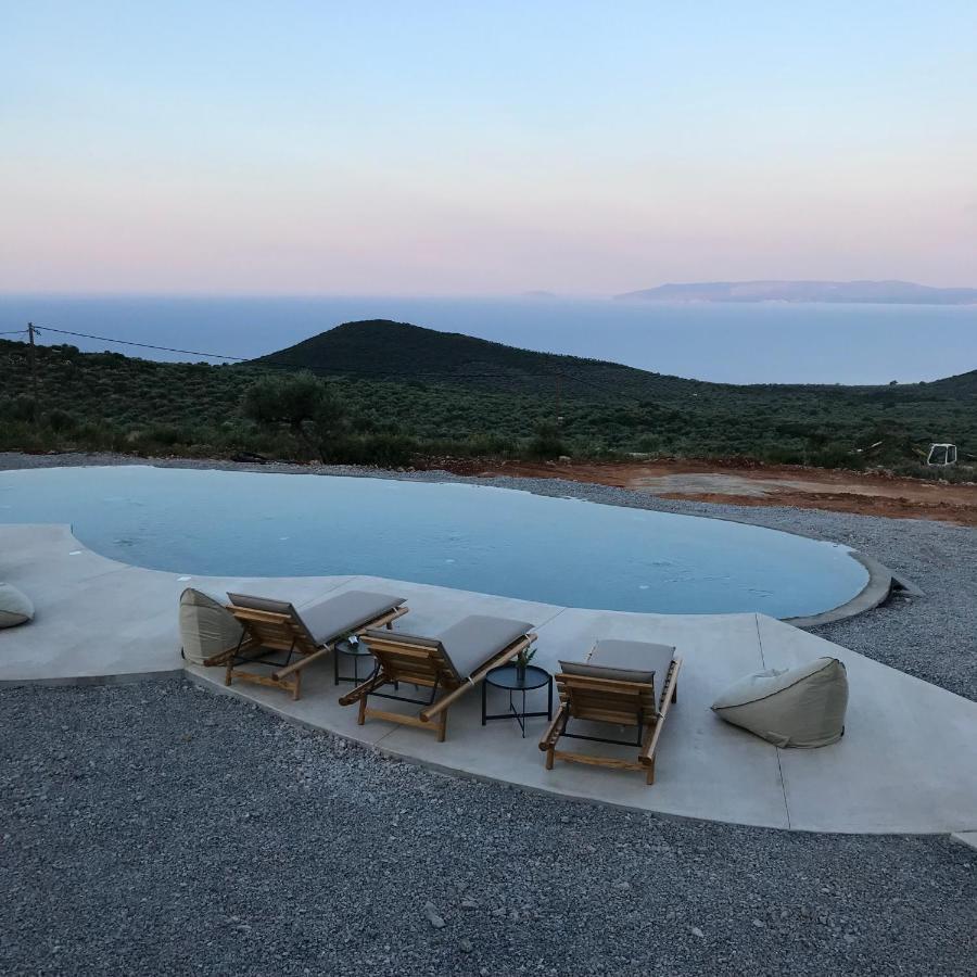 Zen Rocks Resort Kalianeika 外观 照片