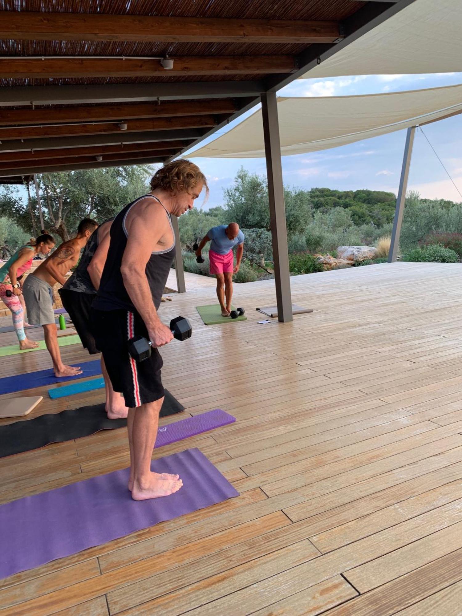 Zen Rocks Resort Kalianeika 外观 照片