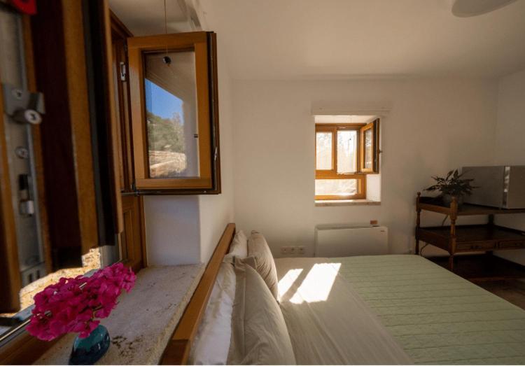 Zen Rocks Resort Kalianeika 外观 照片